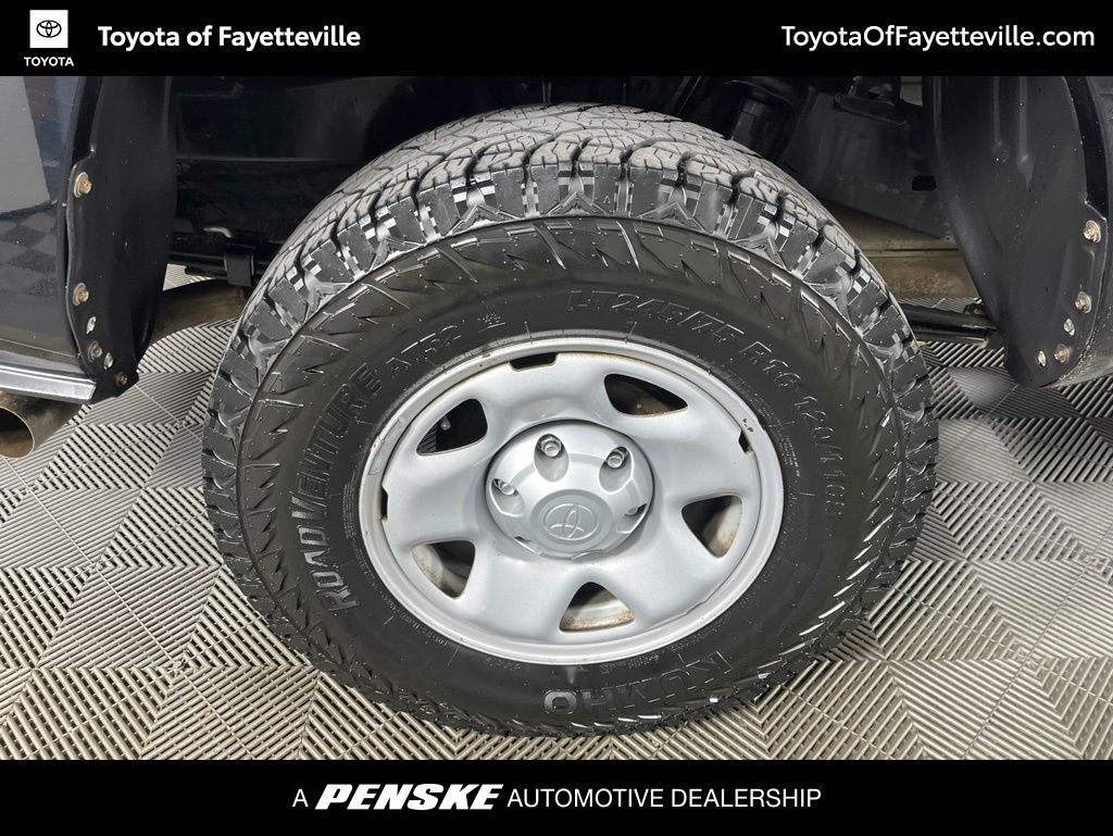 Thumbnail: 2018 Toyota Tacoma - 9