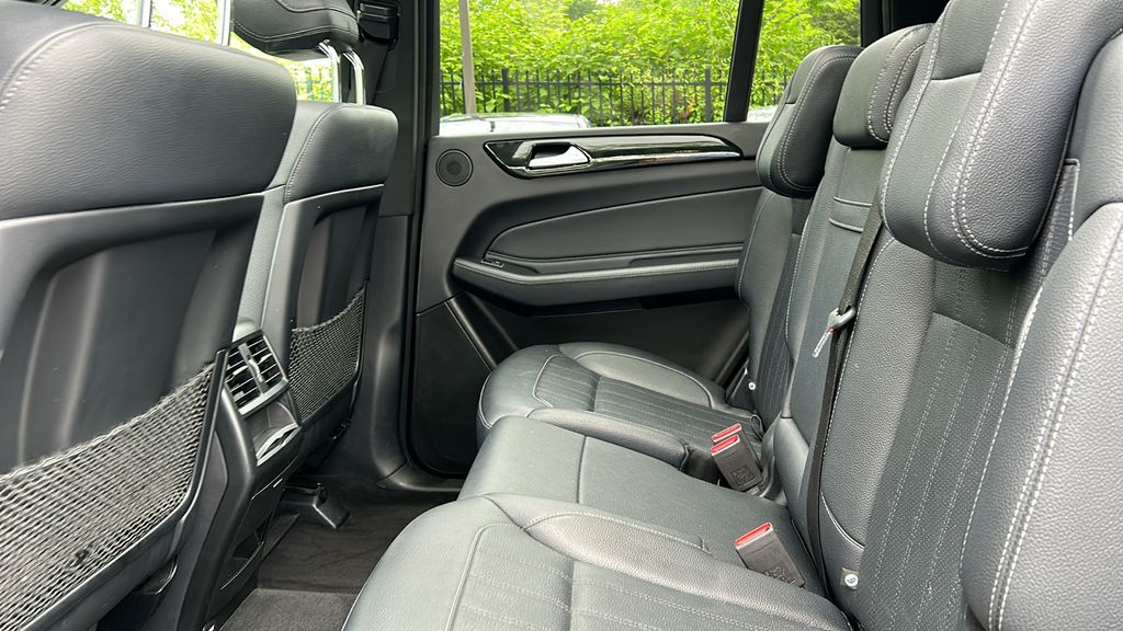 2019 Mercedes-Benz GLS 450 4MATIC 19