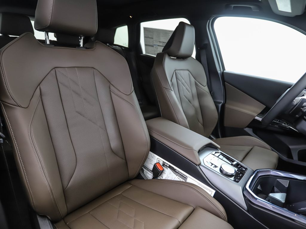 Thumbnail: 2026 BMW X3 - 30