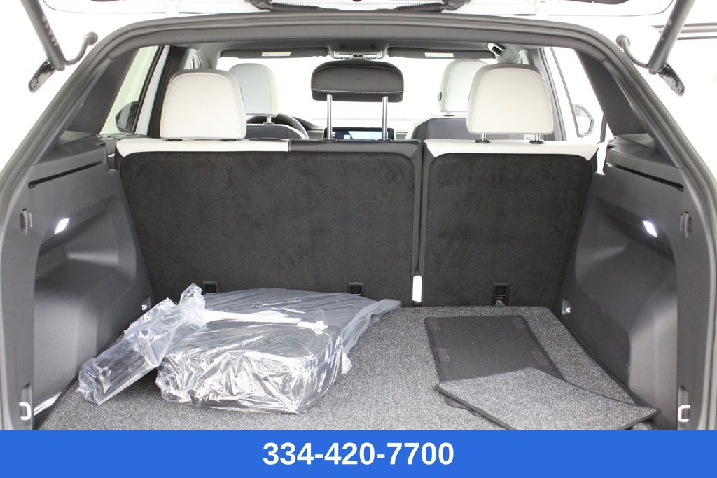 new 2025 Volkswagen Atlas Cross Sport car, priced at $53,334