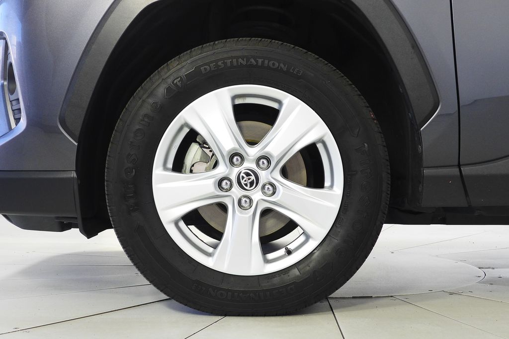 Thumbnail: 2020 Toyota RAV4 - 5