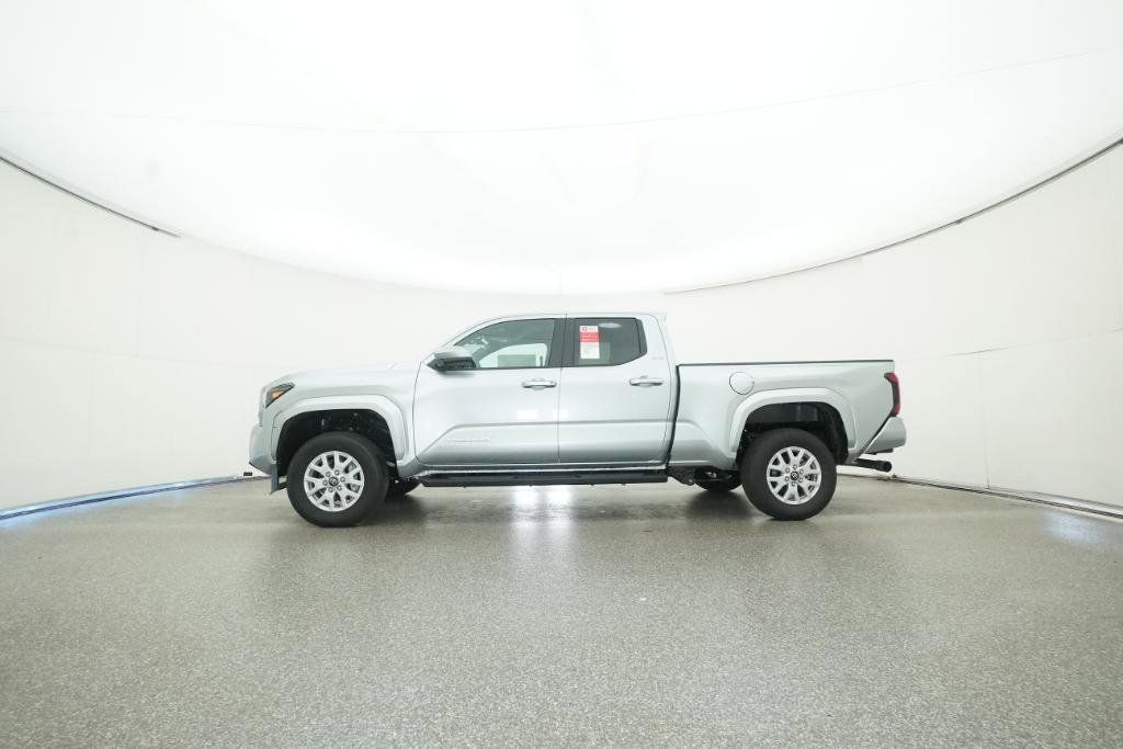 Thumbnail: 2025 Toyota Tacoma - 2