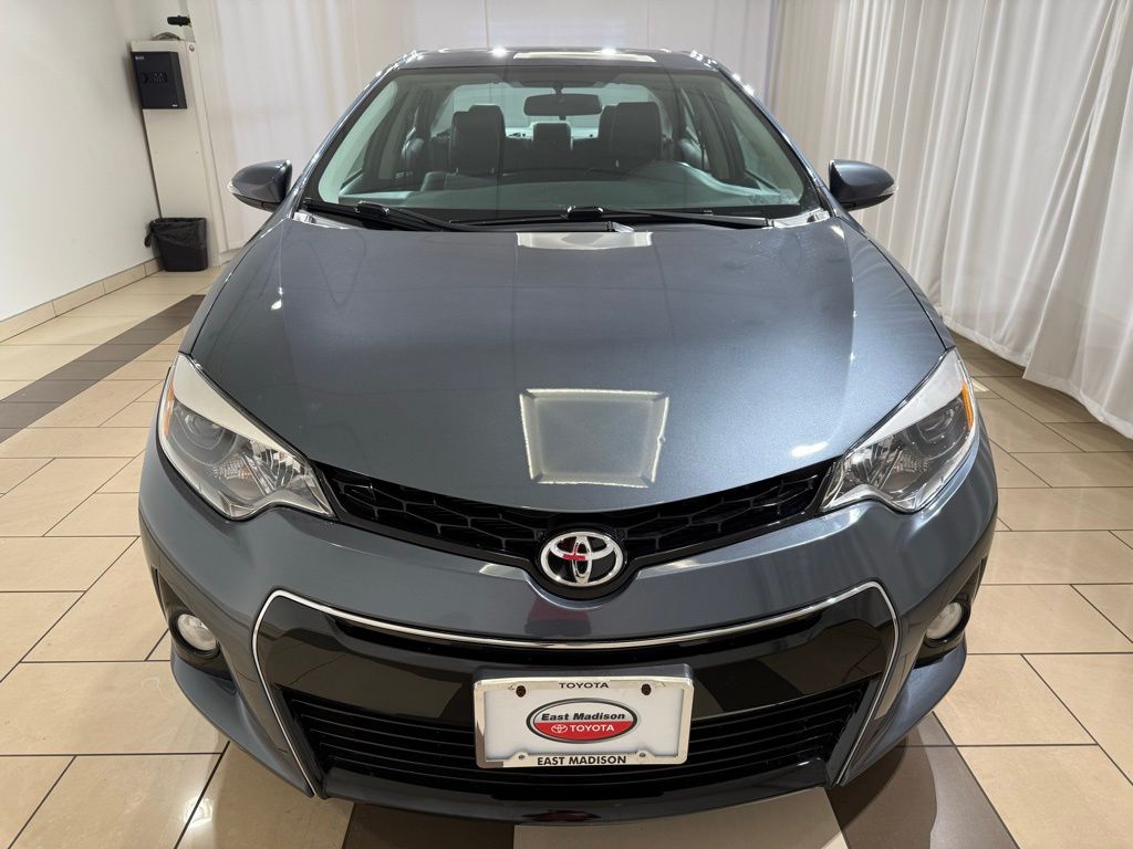 Thumbnail: 2015 Toyota Corolla - 8