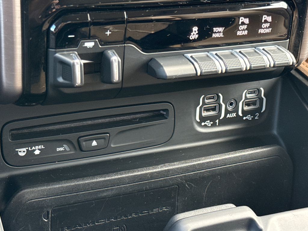 Certified Used 2019 Black Ram Limited image 24
