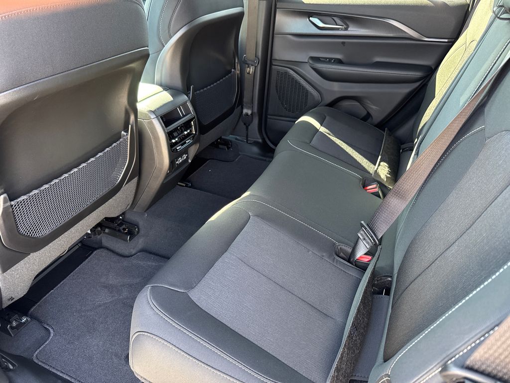 New 2026 Jeep Grand Cherokee SUV