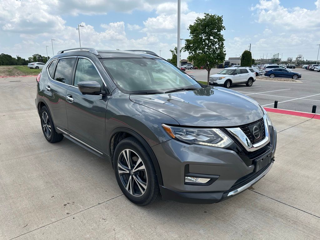 Thumbnail: 2017 Nissan Rogue - 2