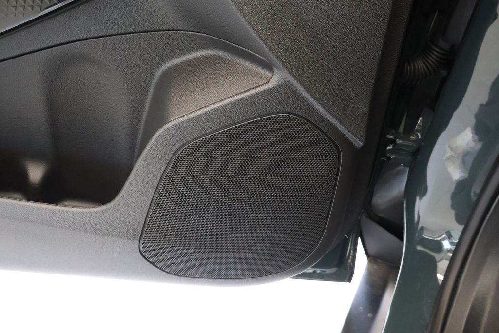 Thumbnail: 2026 Chevrolet Trax - 17