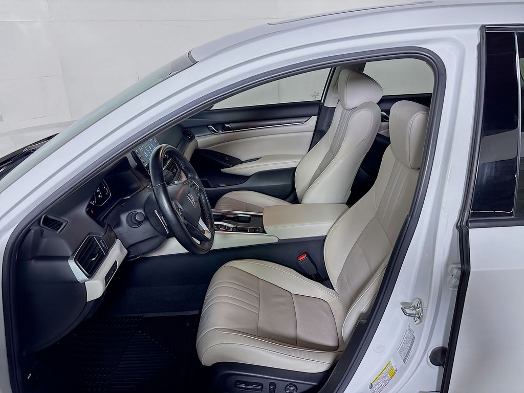 2021 Honda Accord Touring 2.0T