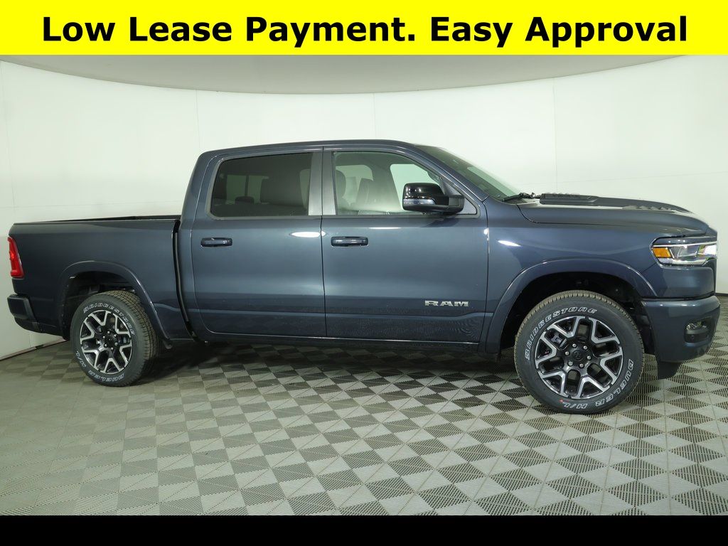 2026 RAM 1500 Laramie Crew Cab 4WD