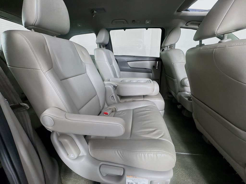 Used Car 2016 Honda Odyssey  Ex-l For Sale Under $20,000 In Austin, Texas