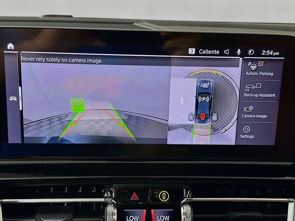 Thumbnail: 2026 BMW 8 Series - 13