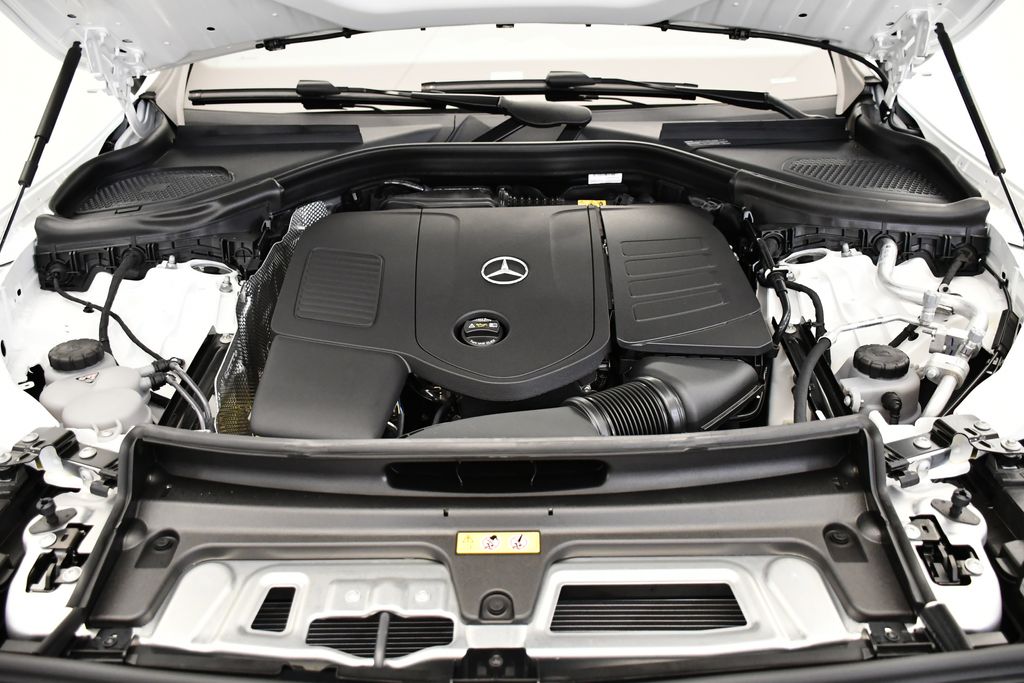 Thumbnail: 2026 Mercedes-Benz GLC - 11