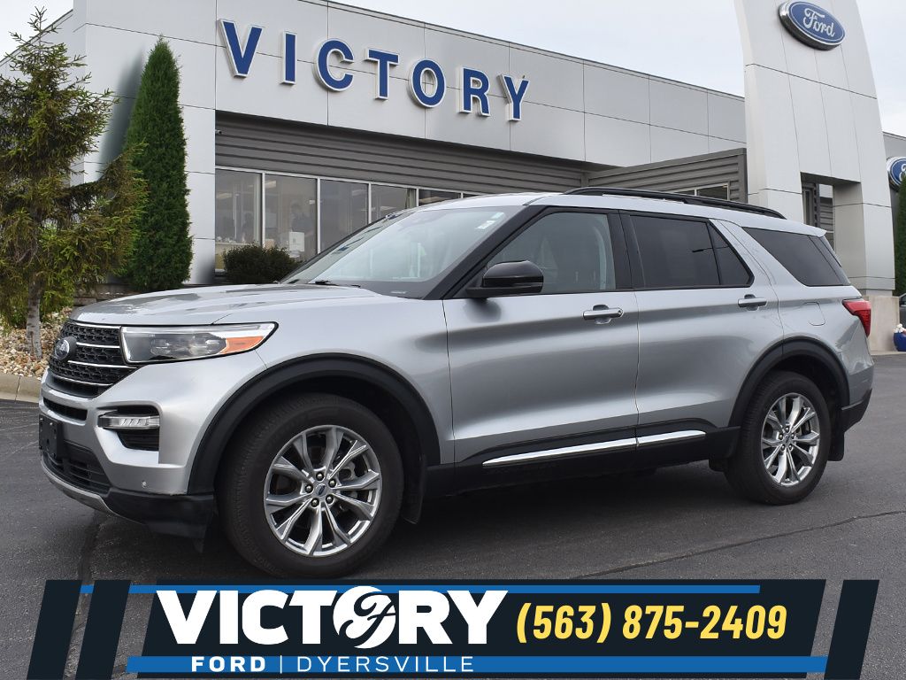 Silver Metallic 2023 Ford Explorer XLT AWD SUV / Crossover All-Wheel Drive Automatic