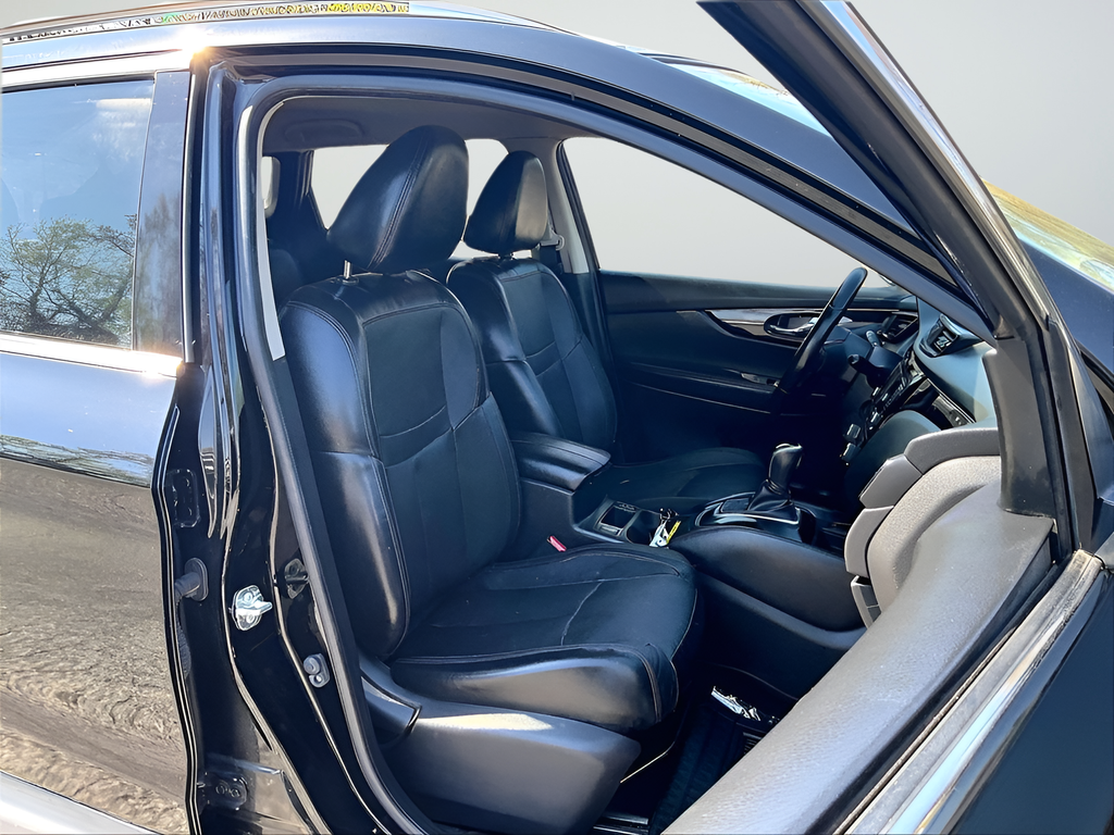 Used 2019 Nissan Rogue Sport SL 4D Sport Utility