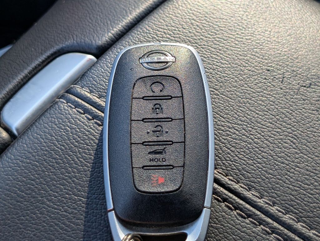 Used 2025 Nissan Murano SUV