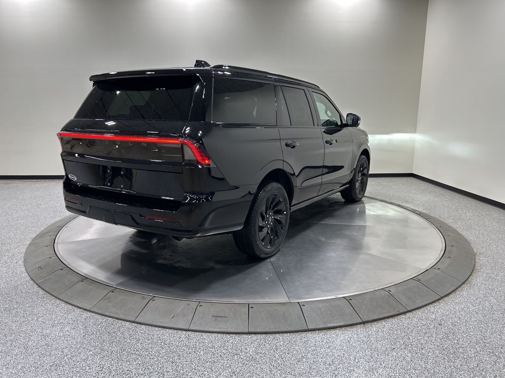 new 2026 Lincoln Navigator car, priced at $105,615