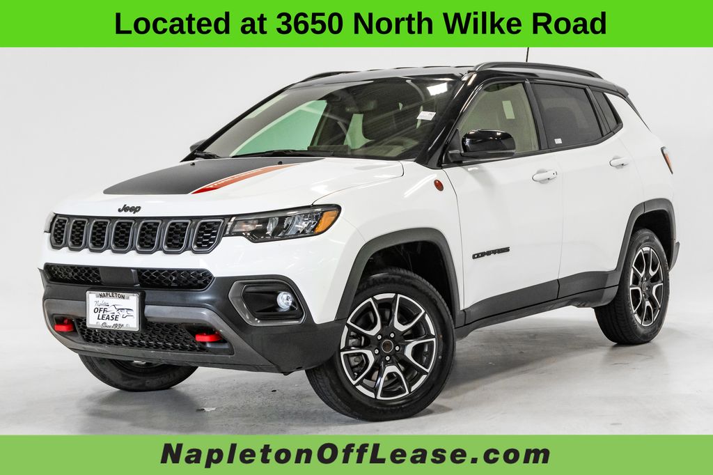 Bright White Clearcoat 2025 Jeep Compass SUV / Crossover Four-Wheel Drive 8-Speed Automatic