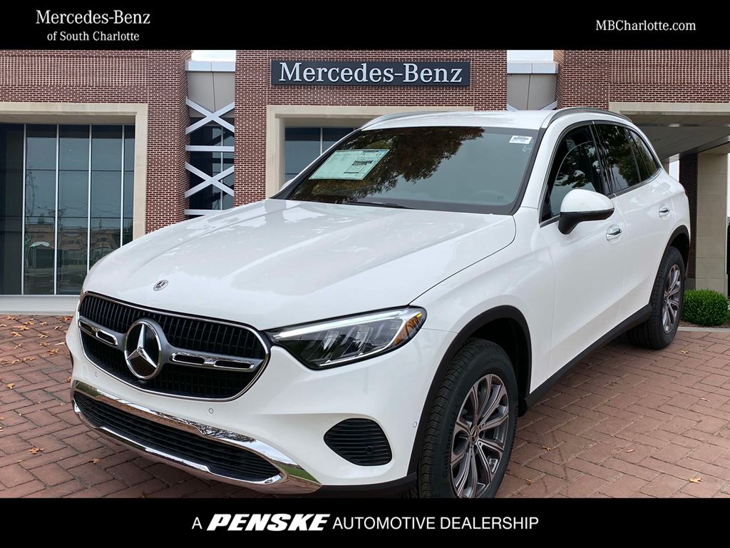 2025 Mercedes-Benz GLC 300 -
                Pineville, NC