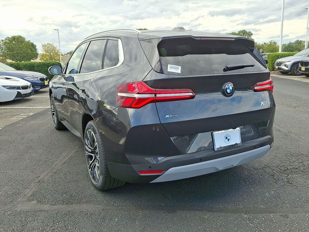 Thumbnail: 2026 BMW X3 - 3