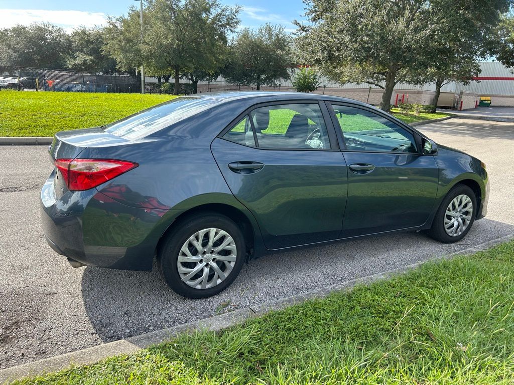 Thumbnail: 2019 Toyota Corolla - 5