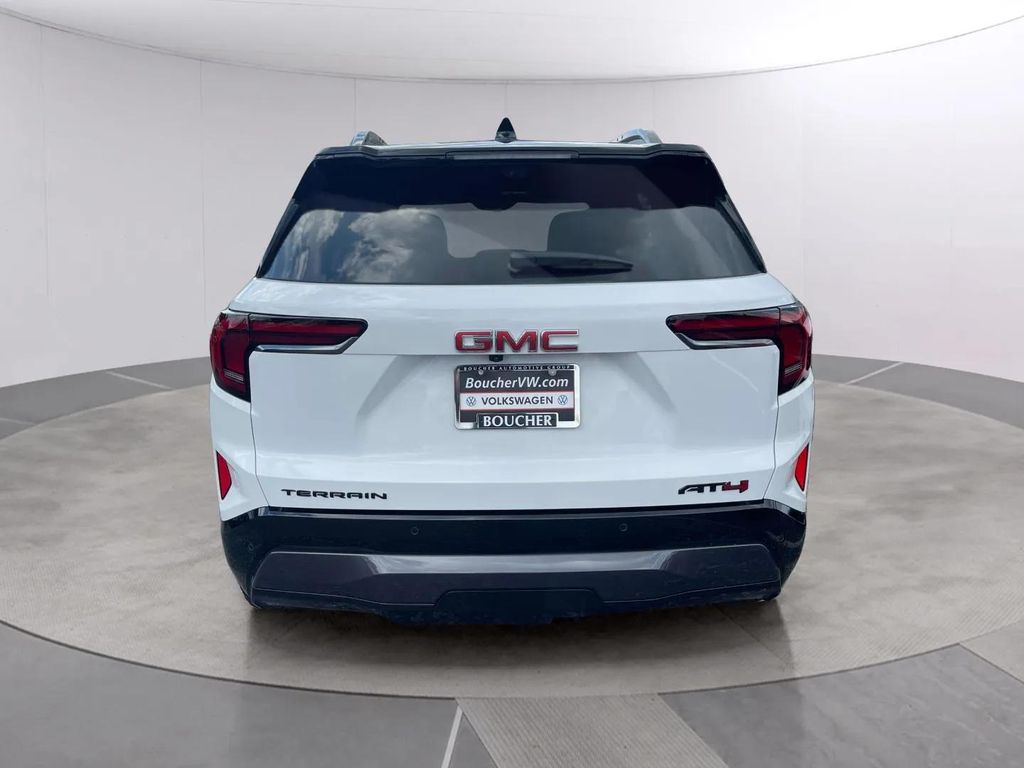 Used 2026 Summit White GMC AT4 image 4