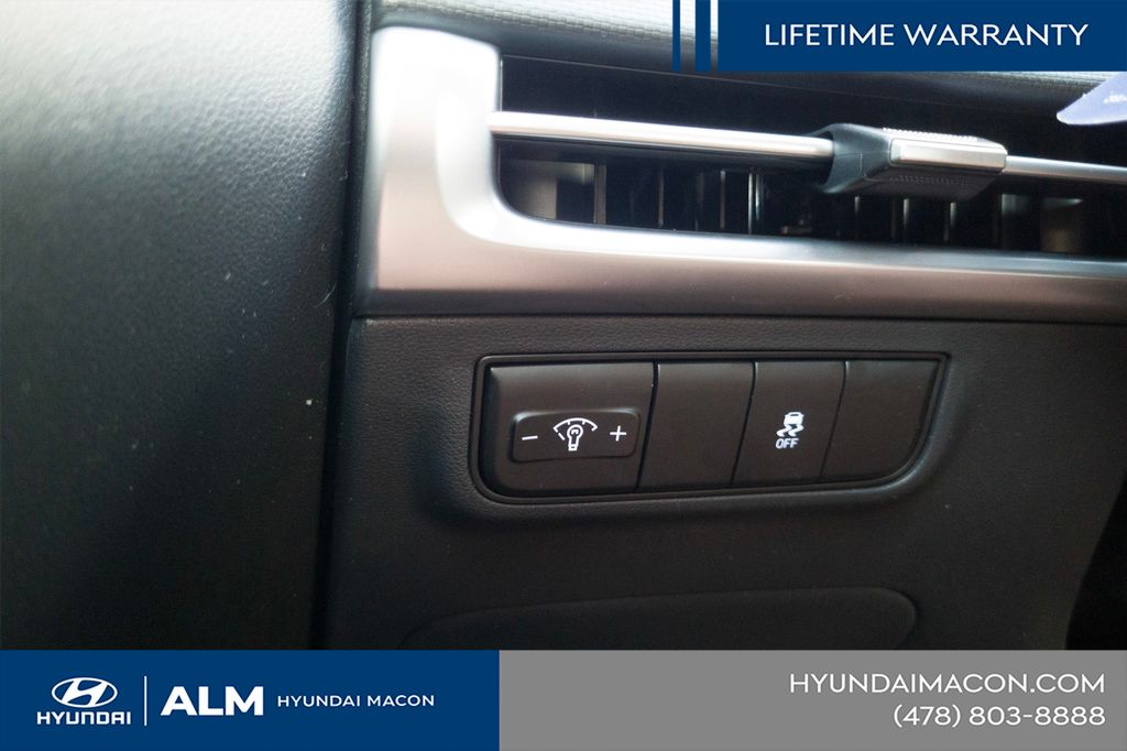 New 2026 Red Hyundai SE image 34
