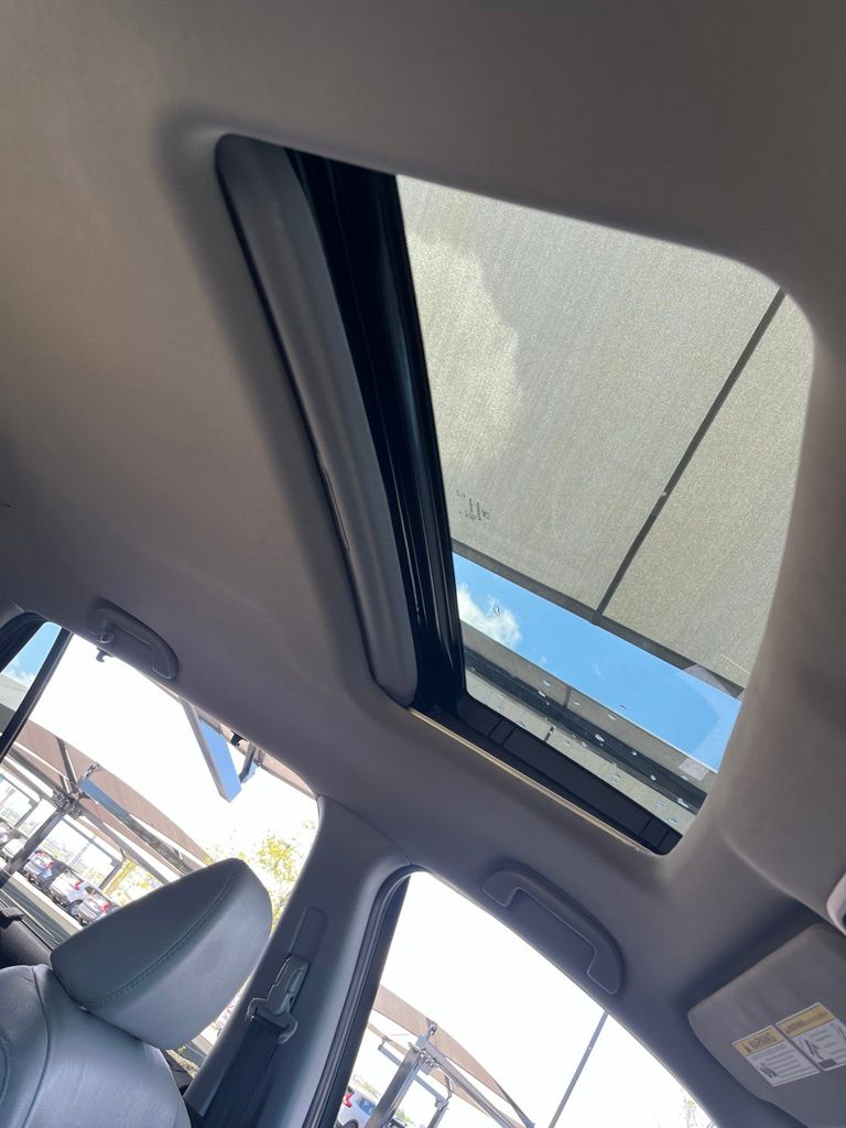 Thumbnail: 2021 Honda Pilot - 29