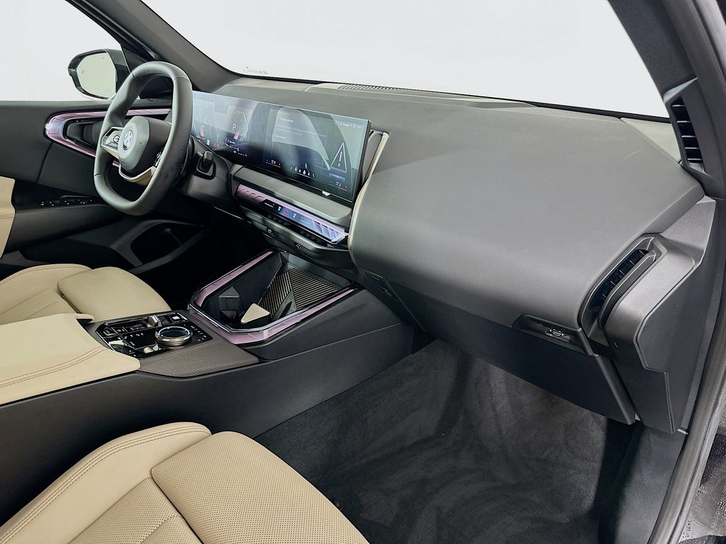 Thumbnail: 2025 BMW X3 - 28