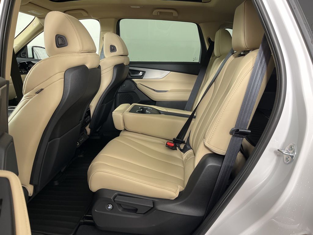 Thumbnail: 2026 Acura MDX - 23