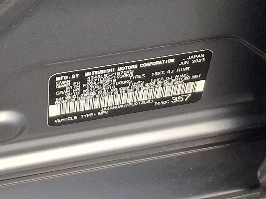 Thumbnail: 2023 Mitsubishi Outlander Sport - 28