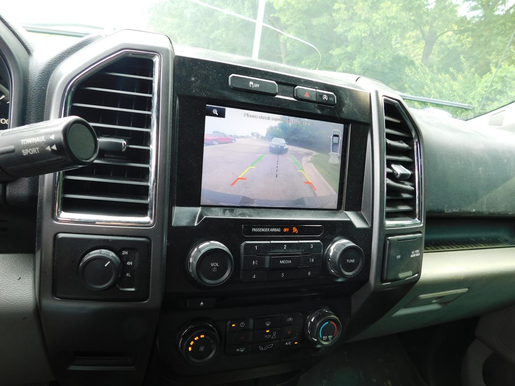 Thumbnail: 2015 Ford F-150 - 10