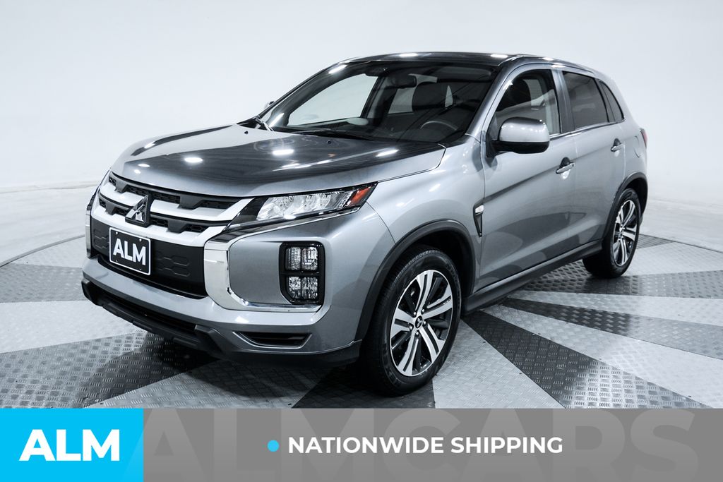 Used 2024 Gray Mitsubishi 2.0 ES image 2