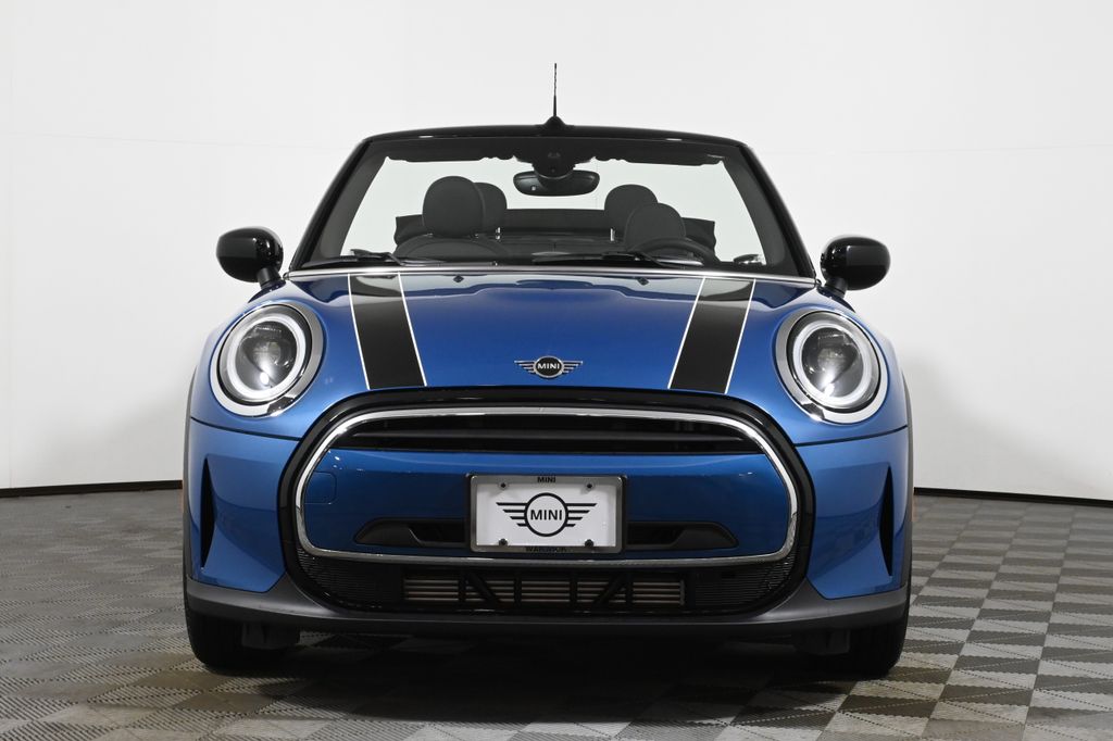 2024 MINI Cooper  18