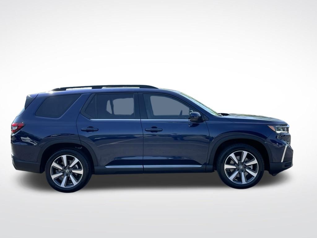 Thumbnail: 2025 Honda Pilot - 7