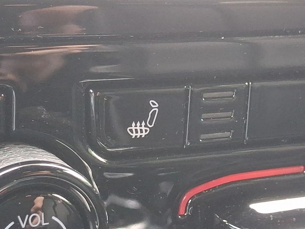 Thumbnail: 2021 Jeep Grand Cherokee L - 23