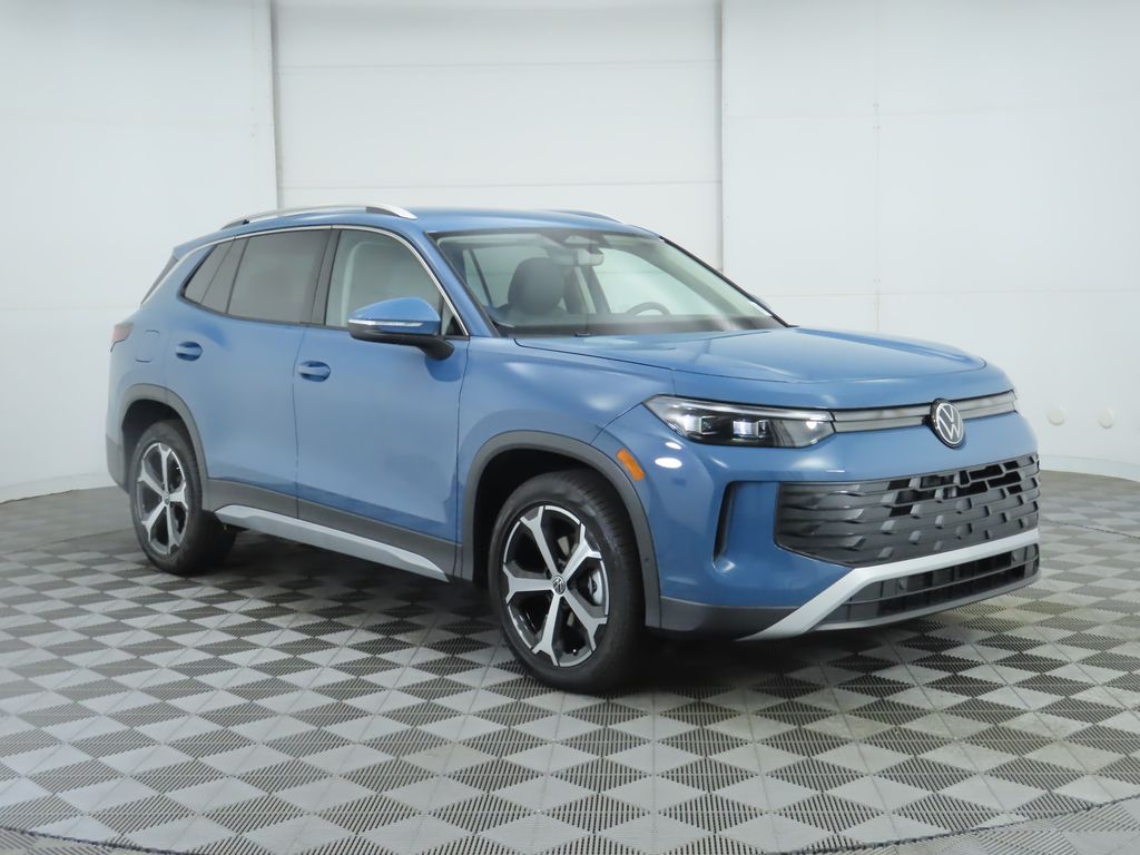 Thumbnail: 2025 Volkswagen Tiguan - 4
