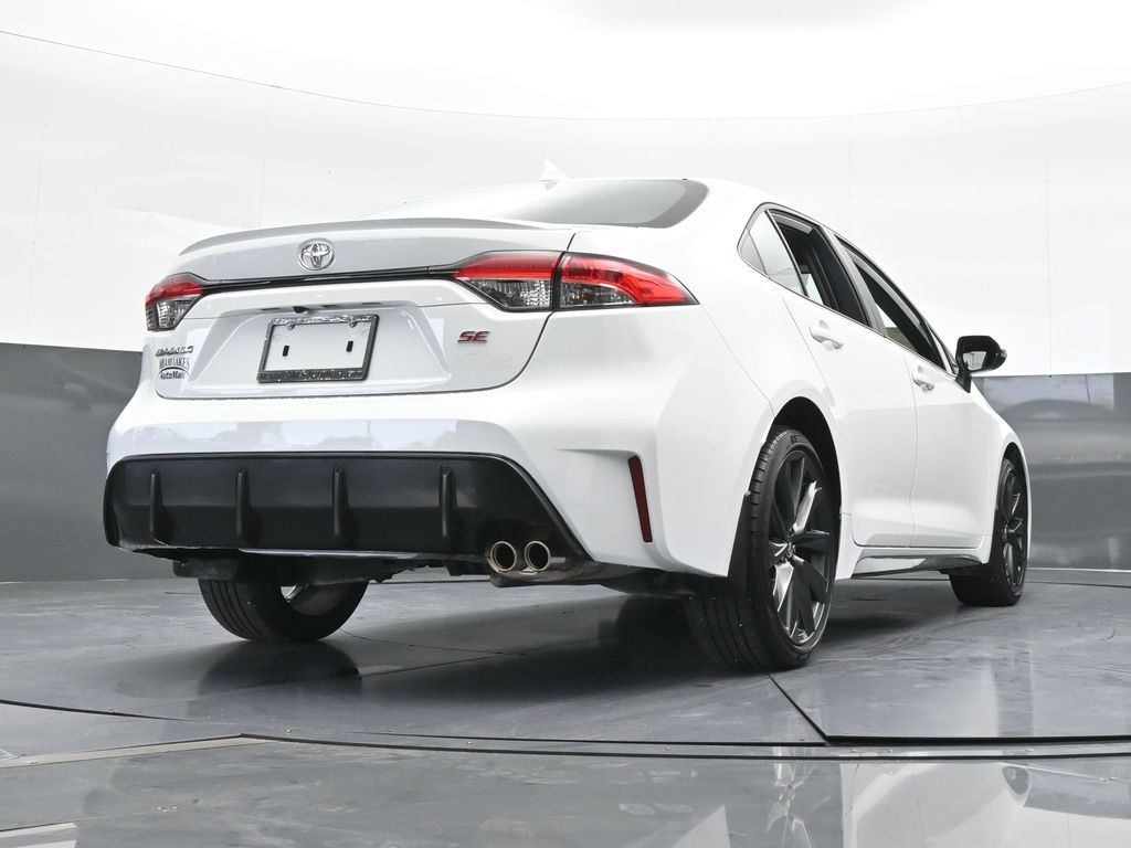 Used 2024 Ice Cap Toyota SE image 53