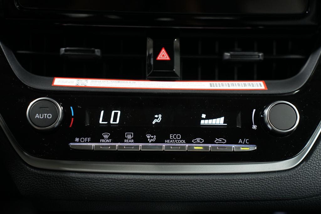 2025 Toyota Corolla LE 20