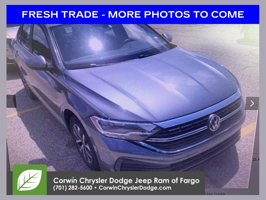 Gray 2024 Volkswagen Jetta Sedan Front-Wheel Drive 8-Speed Automatic