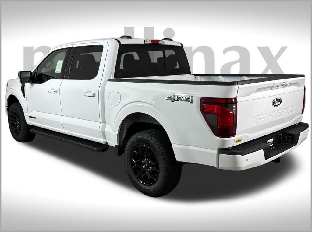 2025 Ford F-150 XLT photo 2