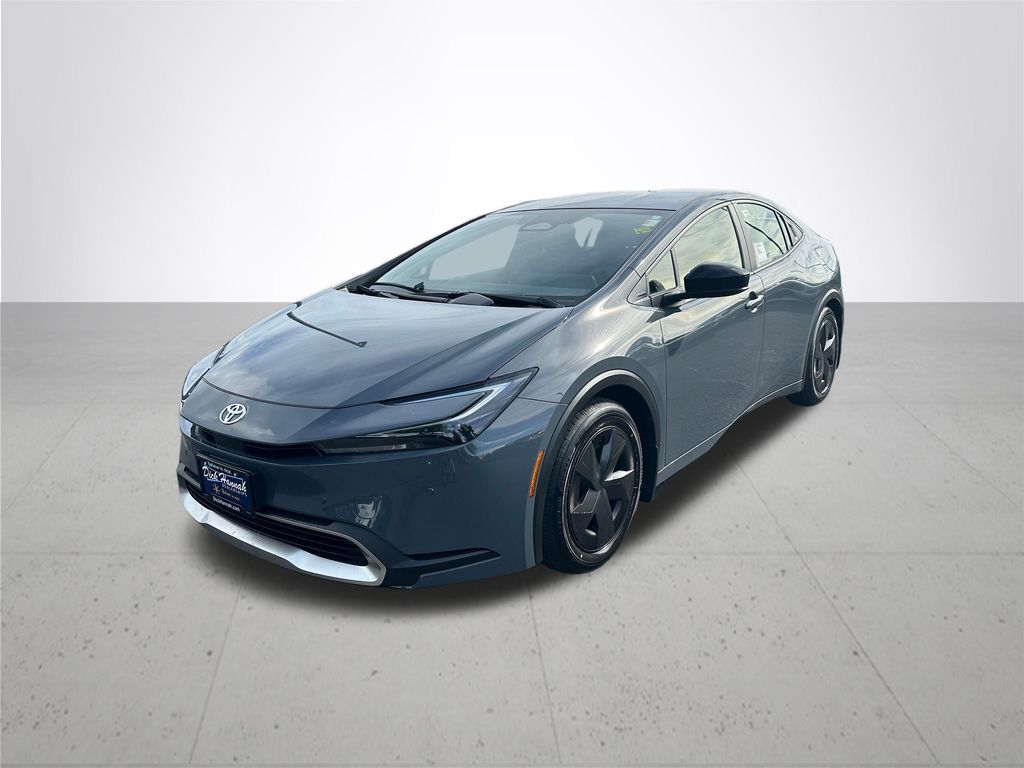2026 Toyota Prius Plug-in SE photo 2