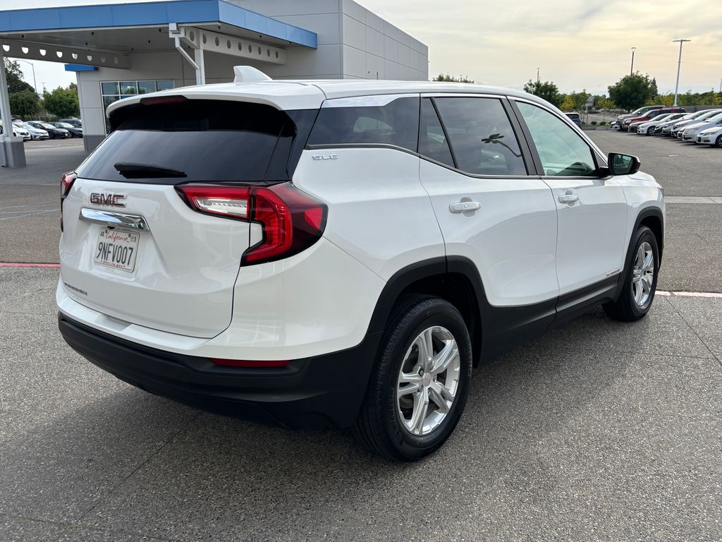 Thumbnail: 2024 GMC Terrain - 5