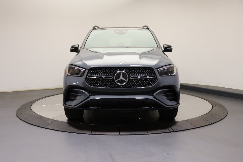 Thumbnail: 2026 Mercedes-Benz GLE - 2