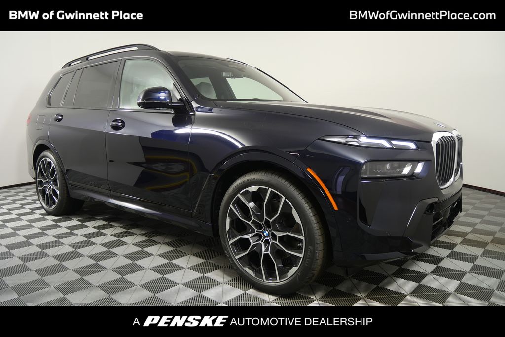 2026 BMW X7 xDrive40i Hero Image
