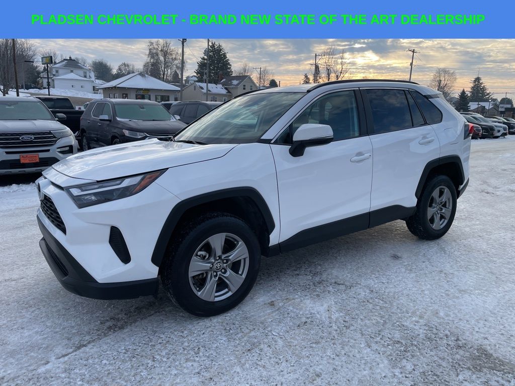 2025 Toyota RAV4 XLE AWD