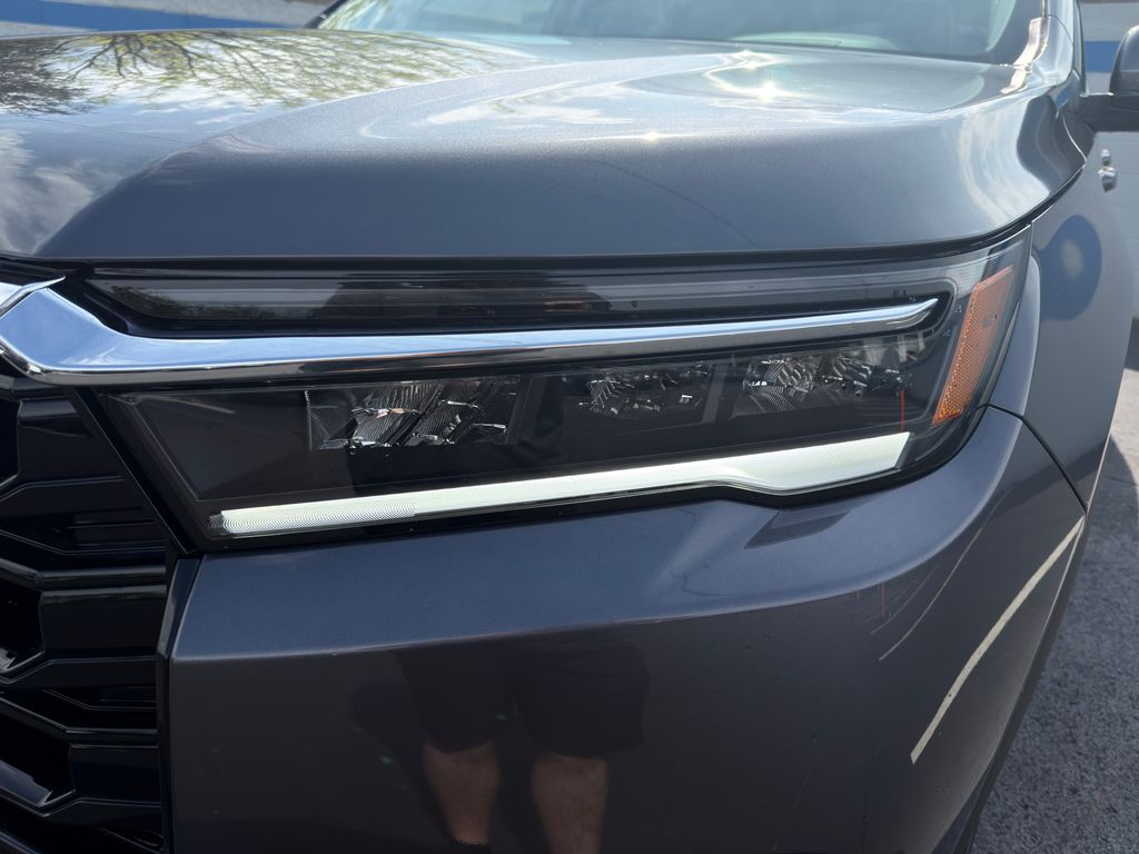 Thumbnail: 2026 Honda Pilot - 9