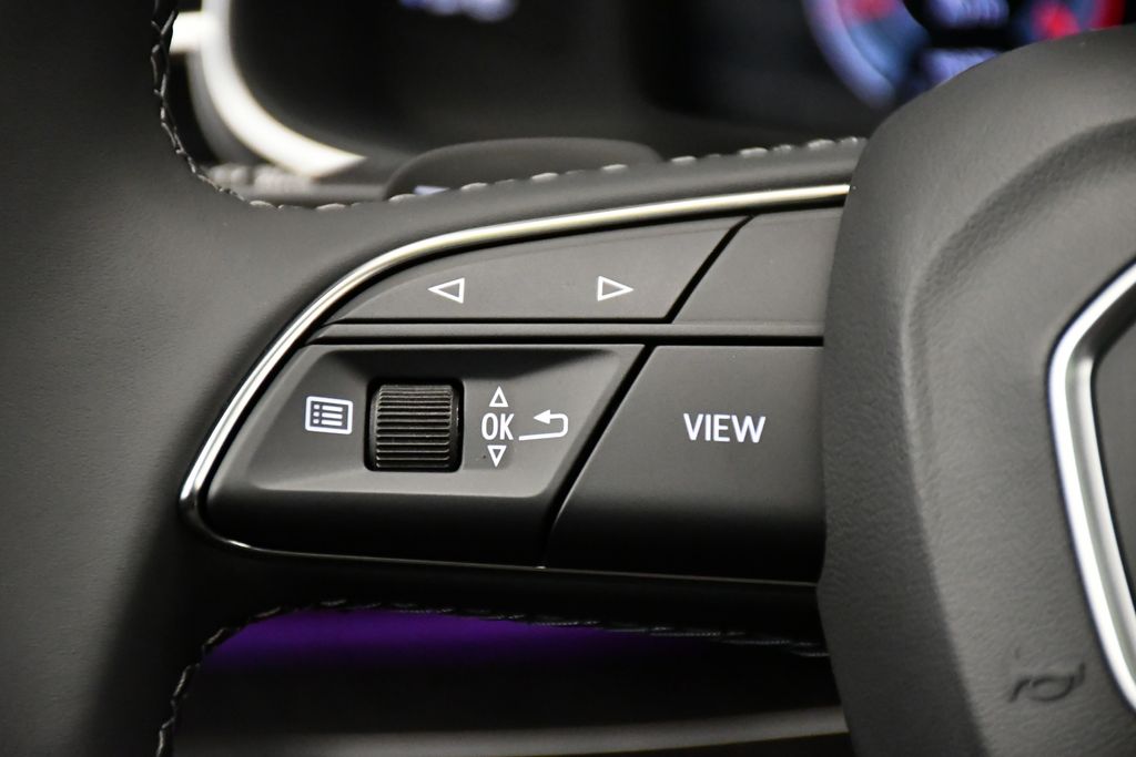 Thumbnail: 2025 Audi Q7 - 23