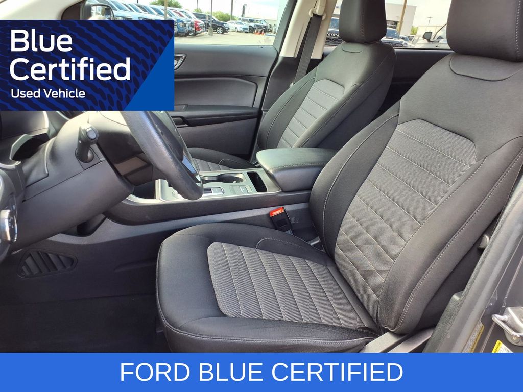 2021 Ford Edge SE Gray at Autostrade