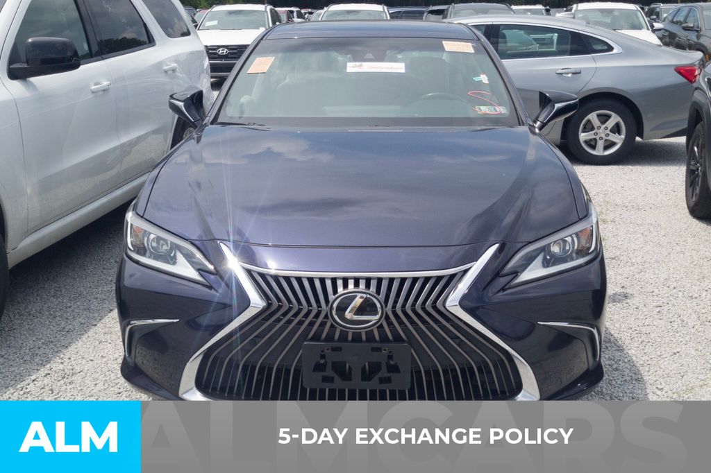 Used 2020 Blue Lexus 350 image 3