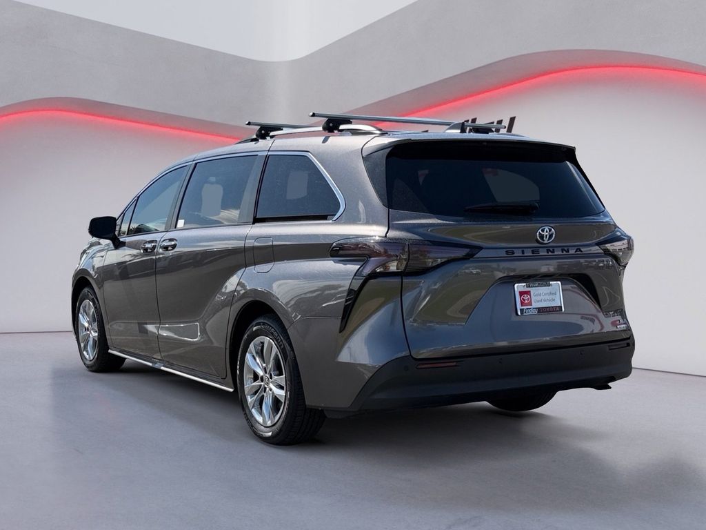 Used 2024 Toyota Sienna Van